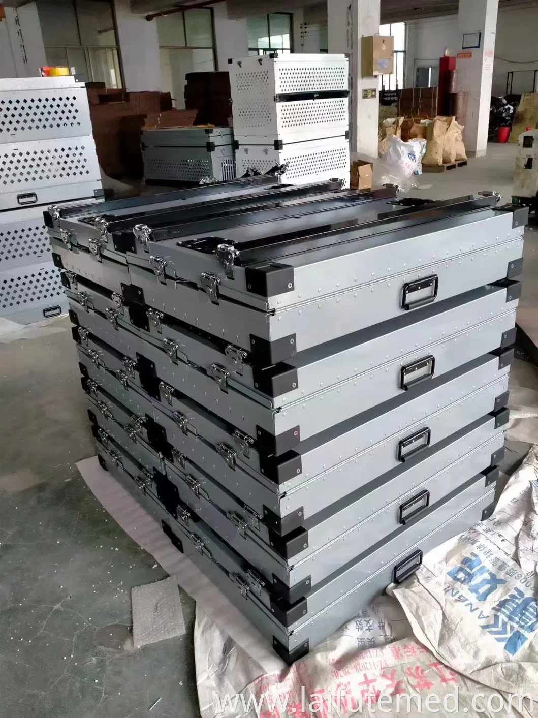 Custom Heavy Duty Collapsible Aluminum Dog Crate for Sale